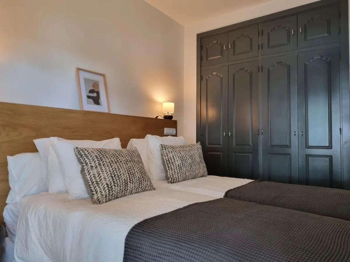 Apartment Alejandra - Gerenoveerd Appartement Direct Aan Zee Estepona